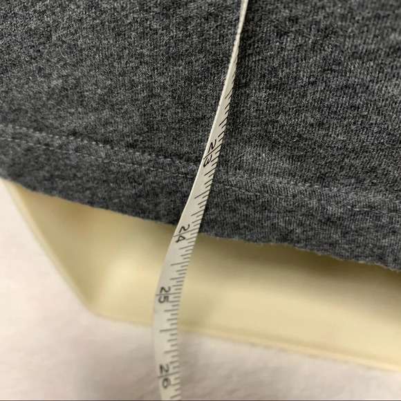 Loft outlet long sleeve top size small black/gray polka dot front panel - Picture 4 of 9